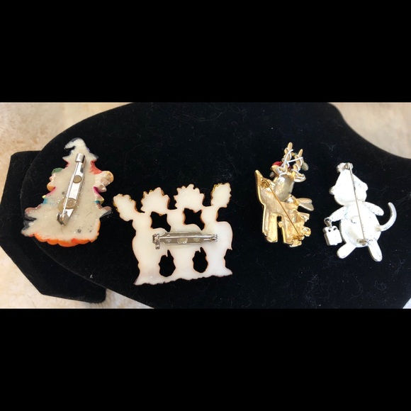 Christmas Pins/Brooches - Picture 4 of 5